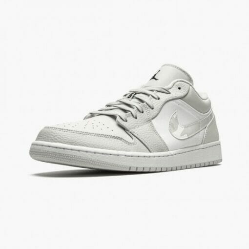 Air Jordan 1 Retro Low White Camo - Image 2