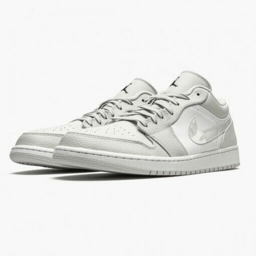 Air Jordan 1 Retro Low White Camo - Image 3