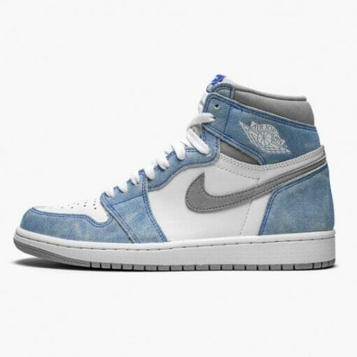 Air Jordan 1 Hyper Royal