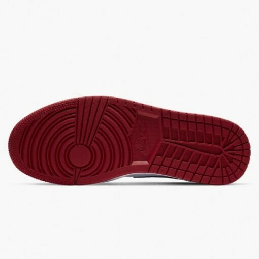 Air Jordan 1 Mid “Chicago 2020”