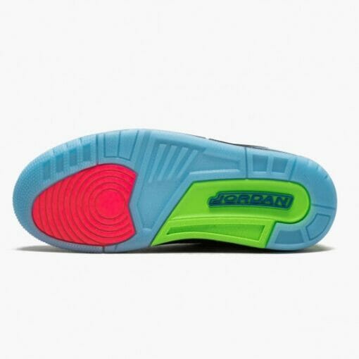 Air Jordan 3 Retro Quai54 - Image 2