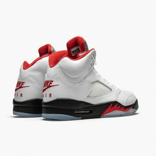 Air Jordan 5 Retro Fire Red Silver Tongue - Image 4