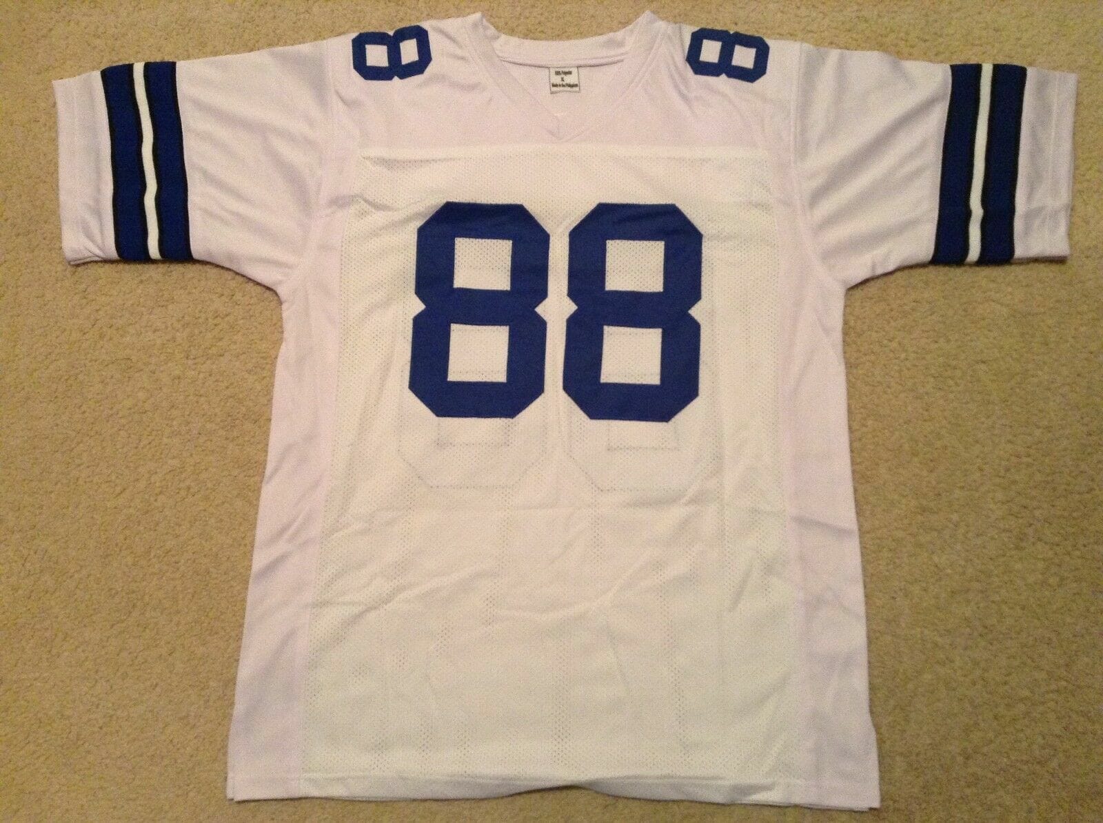 UNSIGNED CUSTOM Sewn Stitched Michael Irvin White Jersey 2 UNSIGNED CUSTOM Sewn Stitched Michael Irvin White Jersey
