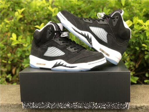 Air Jordan 5 Retro Oreo 2021 - Image 3
