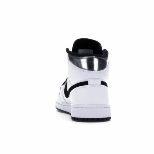 Air Jordan 1 Mid Alternate Think 16