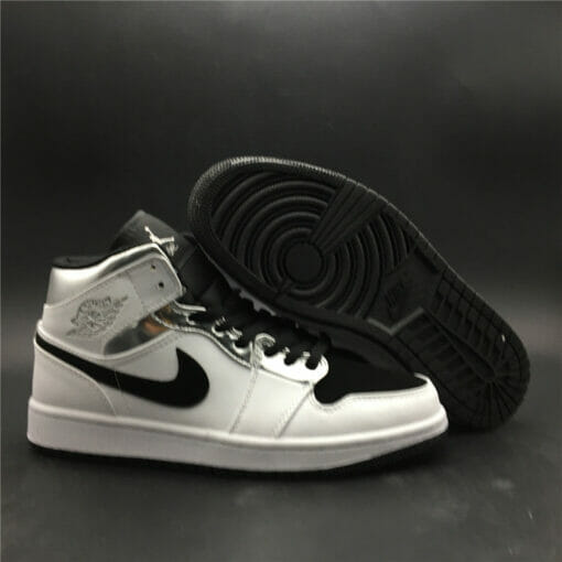 Air Jordan 1 Mid Alternate Think 16