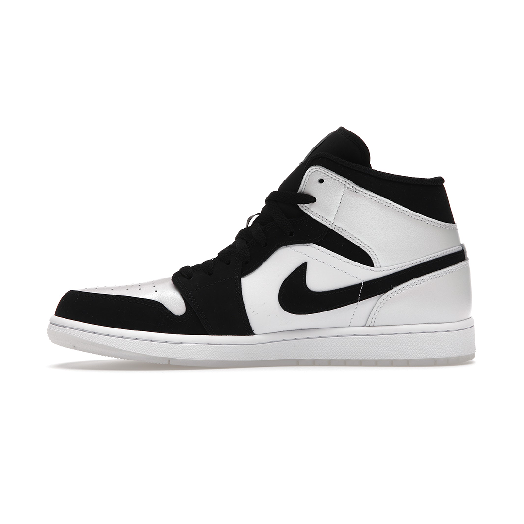 aj1 mid with shorts