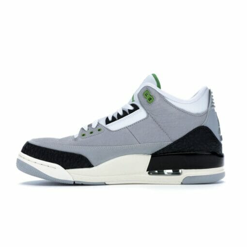 Air Jordan 3 Retro Chlorophyll - Image 4