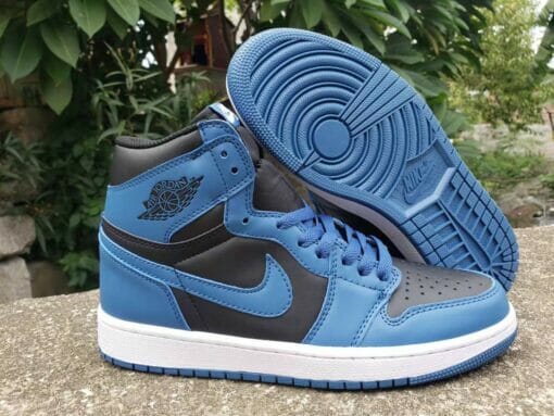 Air Jordan 1 High OG “Dark Marina Blue”