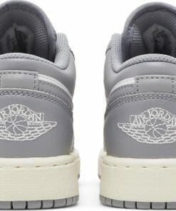 Air Jordan 1 Low GS Vintage Grey 3
