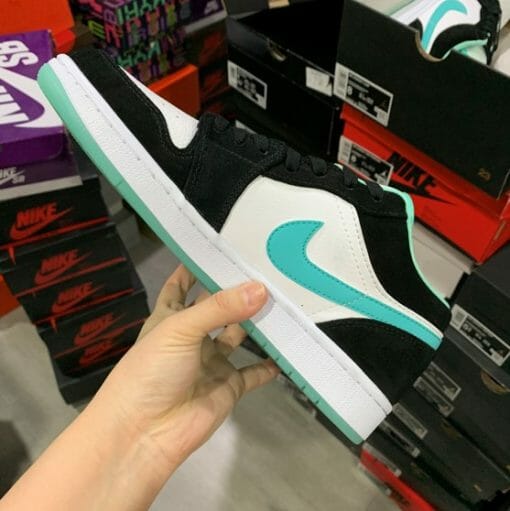 Air Jordan 1 Low Mint Green - Image 2