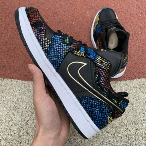 Air Jordan 1 Low WMNS BHM - Image 2