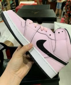 Air Jordan 1 Mid Black Pink