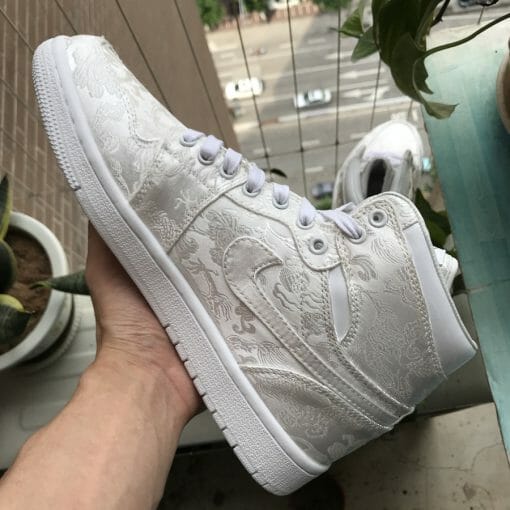 Air Jordan 1 Tradiotional White - Image 2