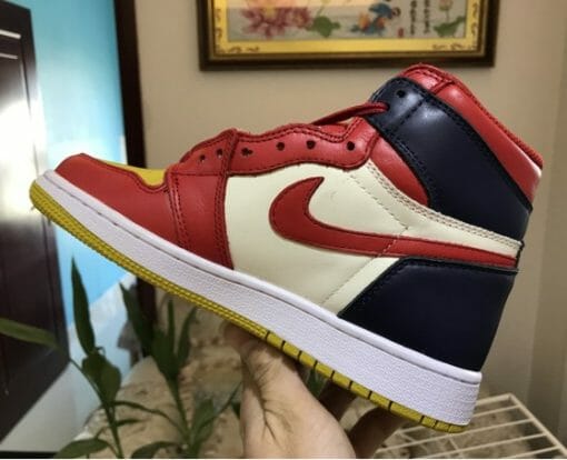 Air Jordan 1 Yellow Red - Image 2