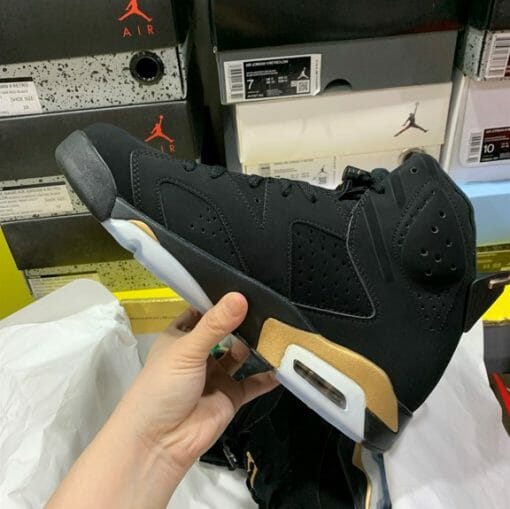 Air Jordan 6 DMP Retro - Image 2