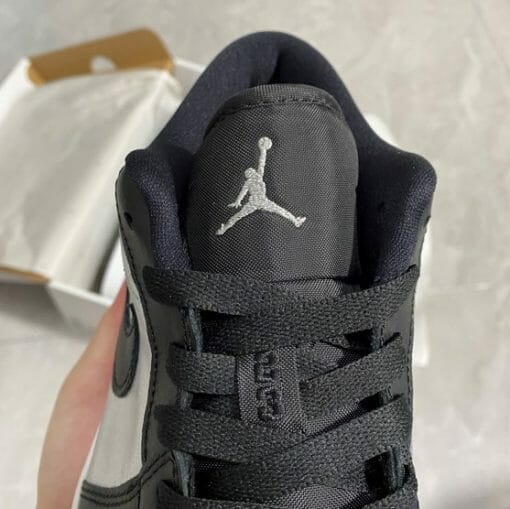 Air Jordan 1 Low Metallic Silver - Image 3