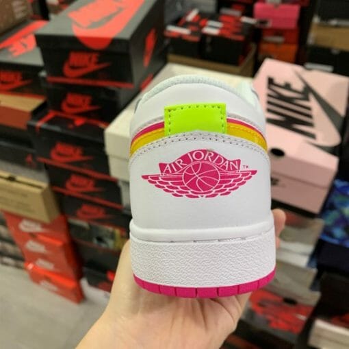 Air Jordan 1 Low White Powder Candy - Image 3