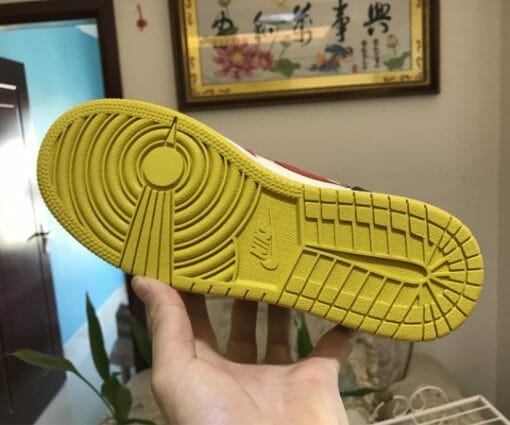 Air Jordan 1 Yellow Red - Image 3