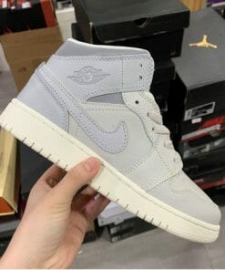 Air Jordan 1 Mid Haze Blue Silver White Grey