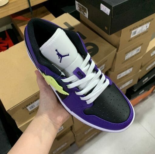 Air Jordan 1 Low Black Purple Toe Grape - Image 4