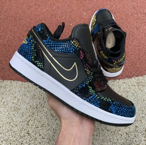 Air Jordan 1 Low WMNS BHM