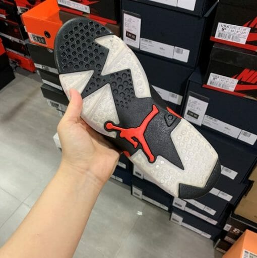 Air Jordan 6 Infrared - Image 3