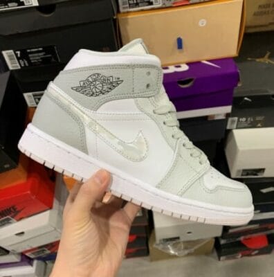 Air Jordan 1 Mid Top White Grey 14 Air Jordan 1 Mid Top White Grey