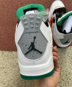 Air Jordan 4 Rasta