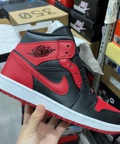 Air Jordan 1 Mid Banned