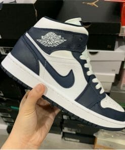 Air Jordan 1 Mid Obsidian