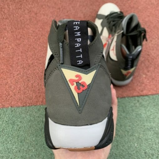 Air Jordan 7 Retro x Graffiti Patta