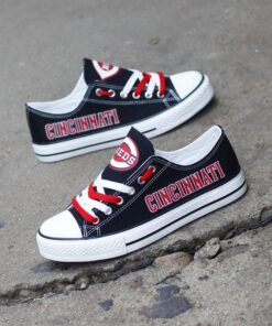 Cincinnati Reds Limited Print MLB Students Low Top Canvas Shoes Sport Sneakers e35e826c b8ce 463f b90b e647712bf110