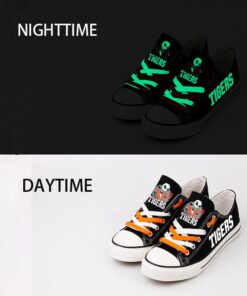 Detroit Tigers Limited Print MLB Students Low Top Canvas Shoes Sport Sneakers 1 274c96e2 497f 49dc bf9b 31c26990b8fe