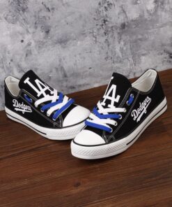 Los Angeles Dodgers Limited Print MLB Students Low Top Canvas Shoes Sport Sneakers f94911f4 2926 4589 b12a 14ae4b53be9d