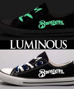 Milwaukee Brewers Limited Print MLB Students Low Top Canvas Shoes Sport Sneakers 1