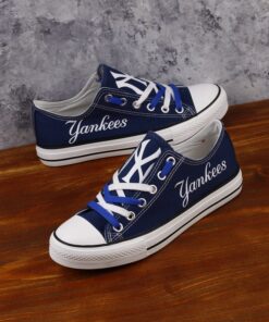 New York Mets Limited Print Low Top Canvas Shoes Sport Sneakers For Men Women Fans 12 New York Yankees Limited Print MLB Students Low Top Canvas Shoes Sport Sneakers 2 cba7d4a4 f59e 4ce3 955d 2016bff9dfc4