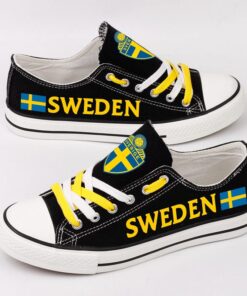 Sweden Low Top Canvas Sport Sneakers Shoes For Men Women Fans