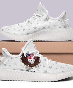 USA Flag V13 350v Yeezy Sneakers b93e2ce3 3250 4ff1 867a 9ec4c077820f