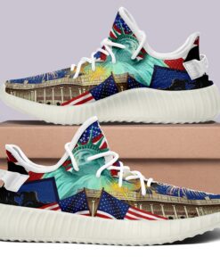 Alternative view of USA Flag V28 350v Yeezy Sneakers For Men Women Fans